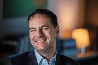Přes 700 milionů na rozloučenou. Šmejc dostal na odchod z PPF tučný bonus - Seznam Zprávy